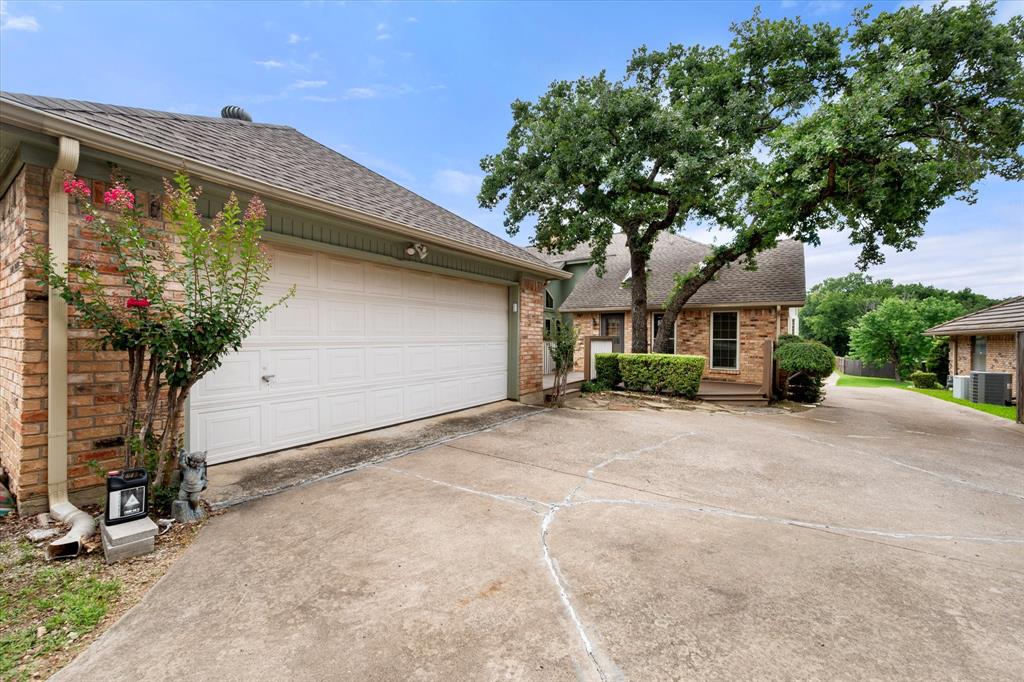 705 Kyle Drive Property Photo 33