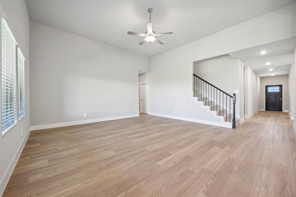 4012 Benbrook Drive Property Photo 12