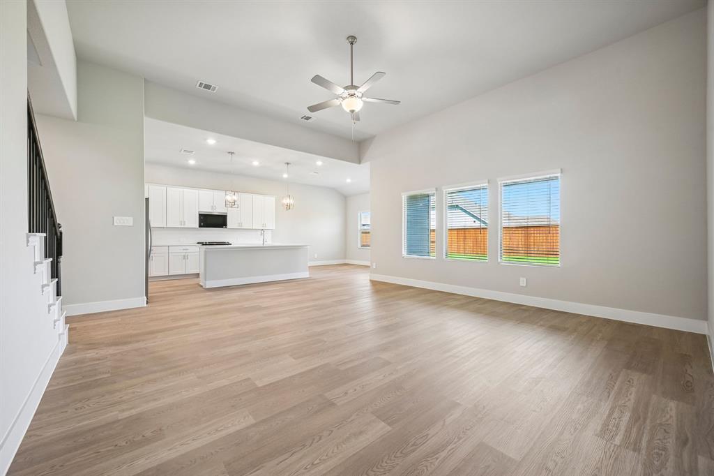 4012 Benbrook Drive Property Photo 13