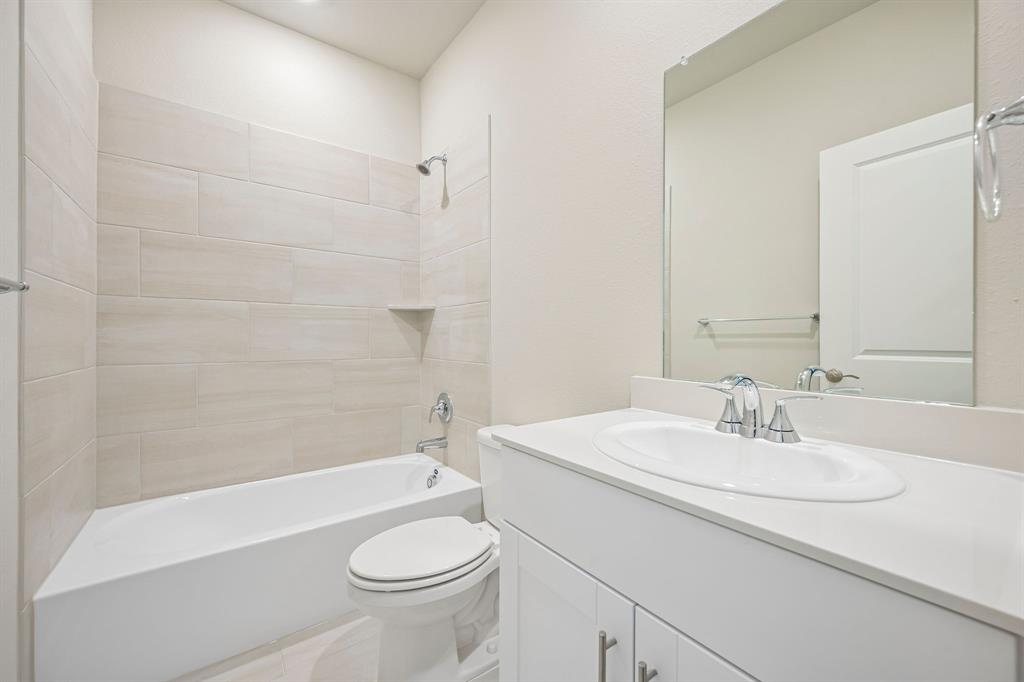 4012 Benbrook Drive Property Photo 17