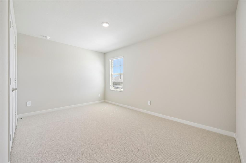 4012 Benbrook Drive Property Photo 29