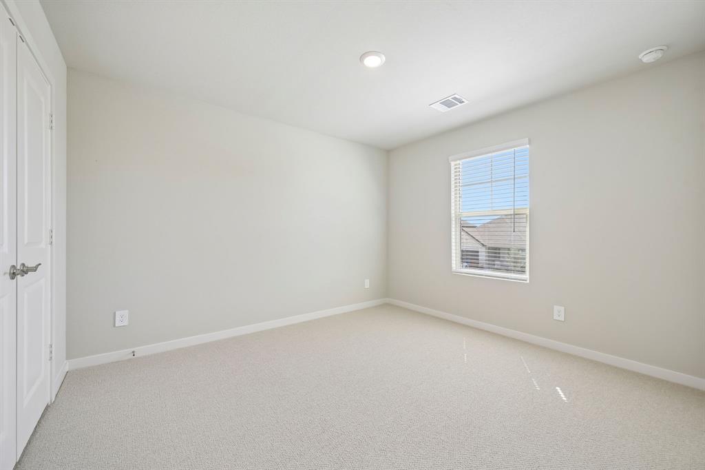 4012 Benbrook Drive Property Photo 33