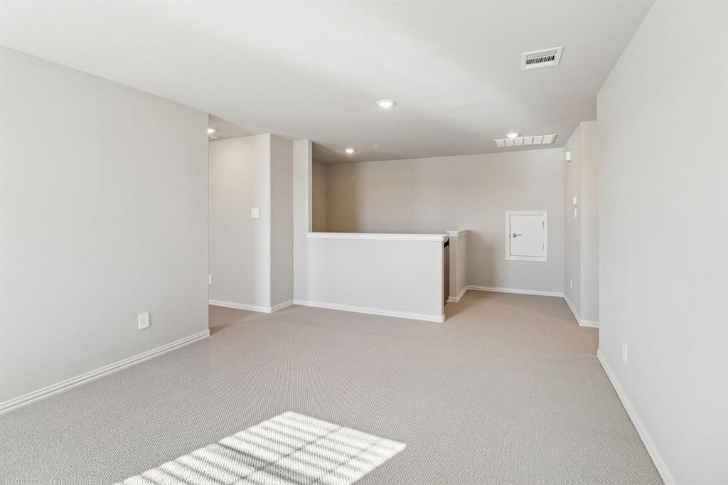 1311 Winters Way Property Photo 22