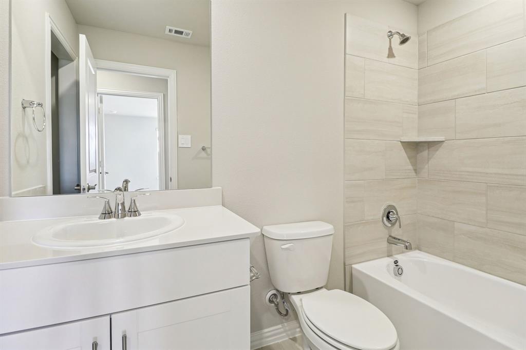 1311 Winters Way Property Photo 25