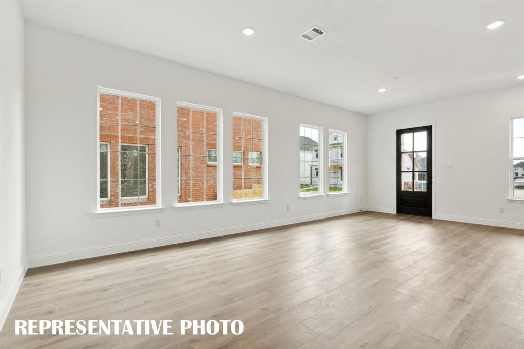 1360 Marsh Lane Property Photo 3