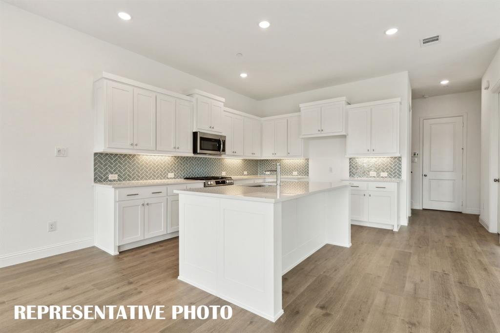 1360 Marsh Lane Property Photo 8