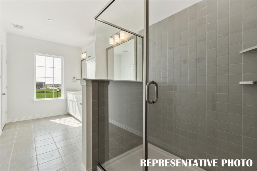 1360 Marsh Lane Property Photo 12
