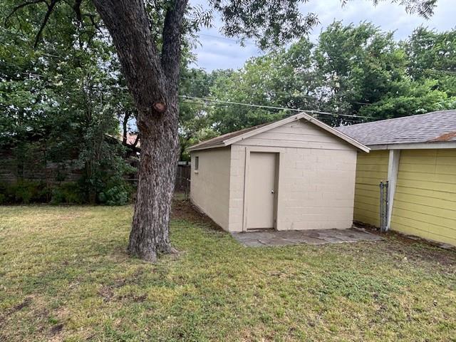 3324 James Avenue Property Photo 13