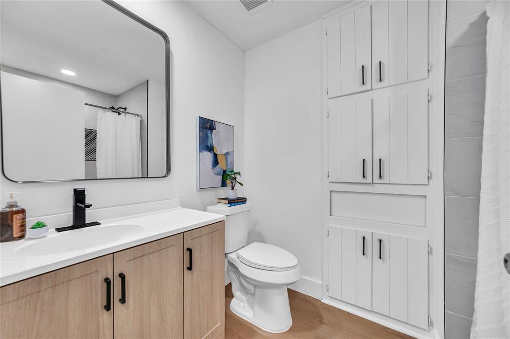 6437 Carousel Drive Property Photo 24