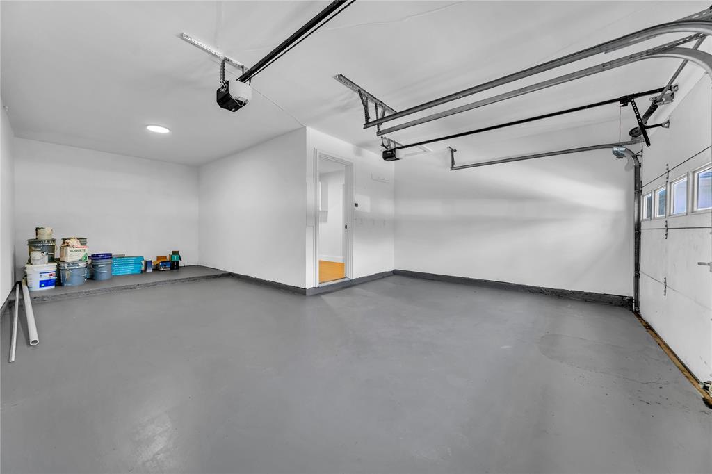 6437 Carousel Drive Property Photo 30