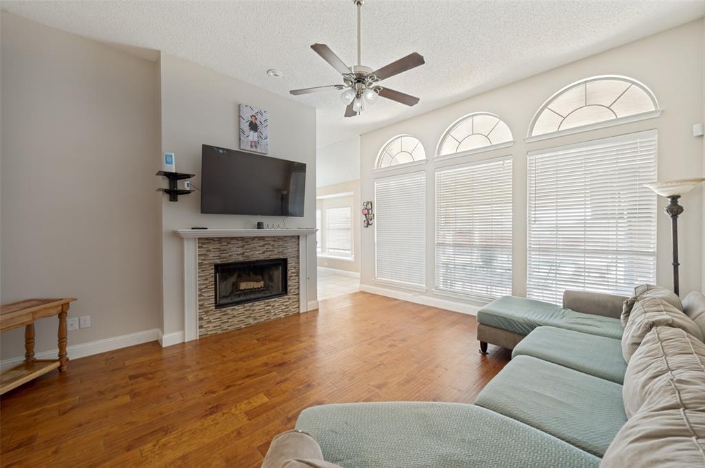5013 Ridgecrest Drive Property Photo 8