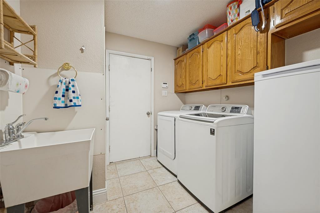 5013 Ridgecrest Drive Property Photo 16
