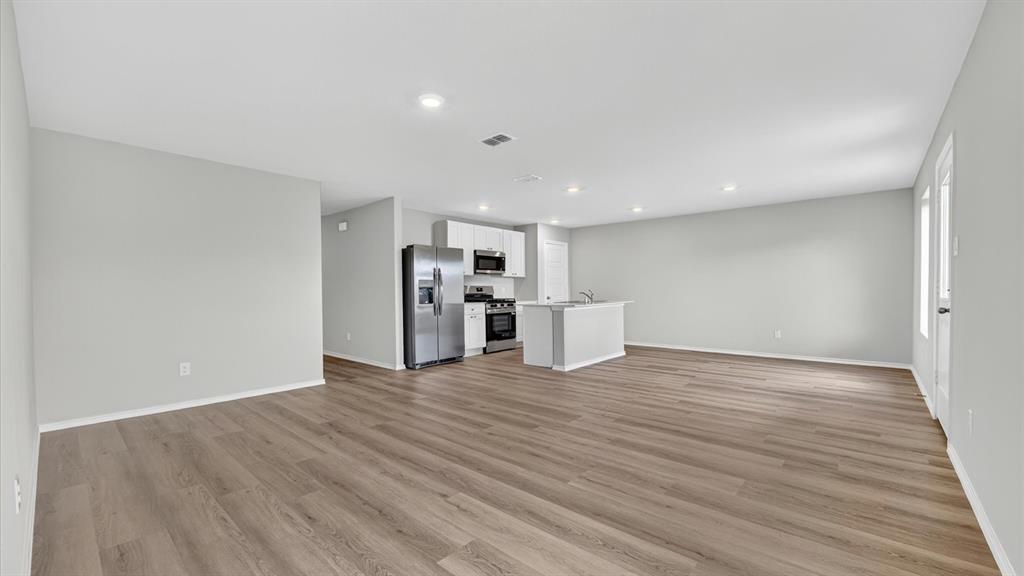 313 Wayland Street Property Photo 2