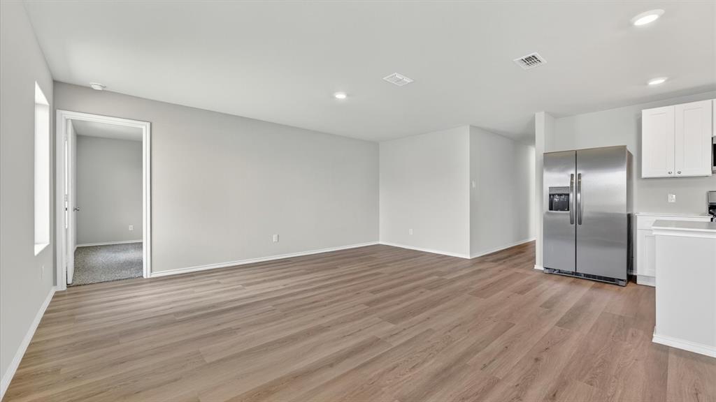 313 Wayland Street Property Photo 3