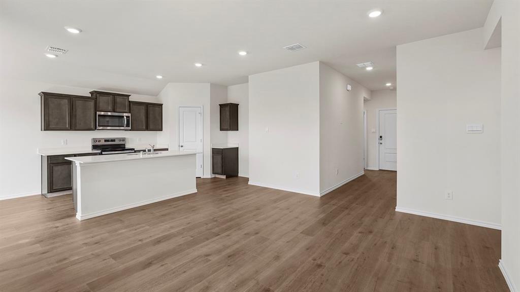 5016 Shumard Drive Property Photo 25
