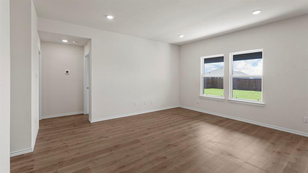 5016 Shumard Drive Property Photo 27