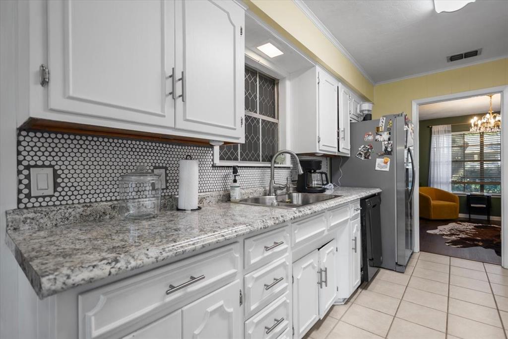 4435 Dundee Drive Property Photo 28