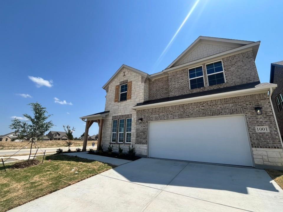 1001 Pecan Tree Lane Property Photo 1
