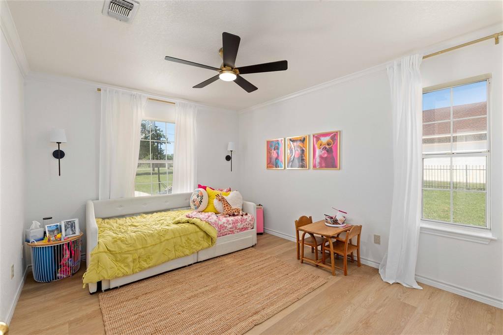 19 Spring Hollow Property Photo 20