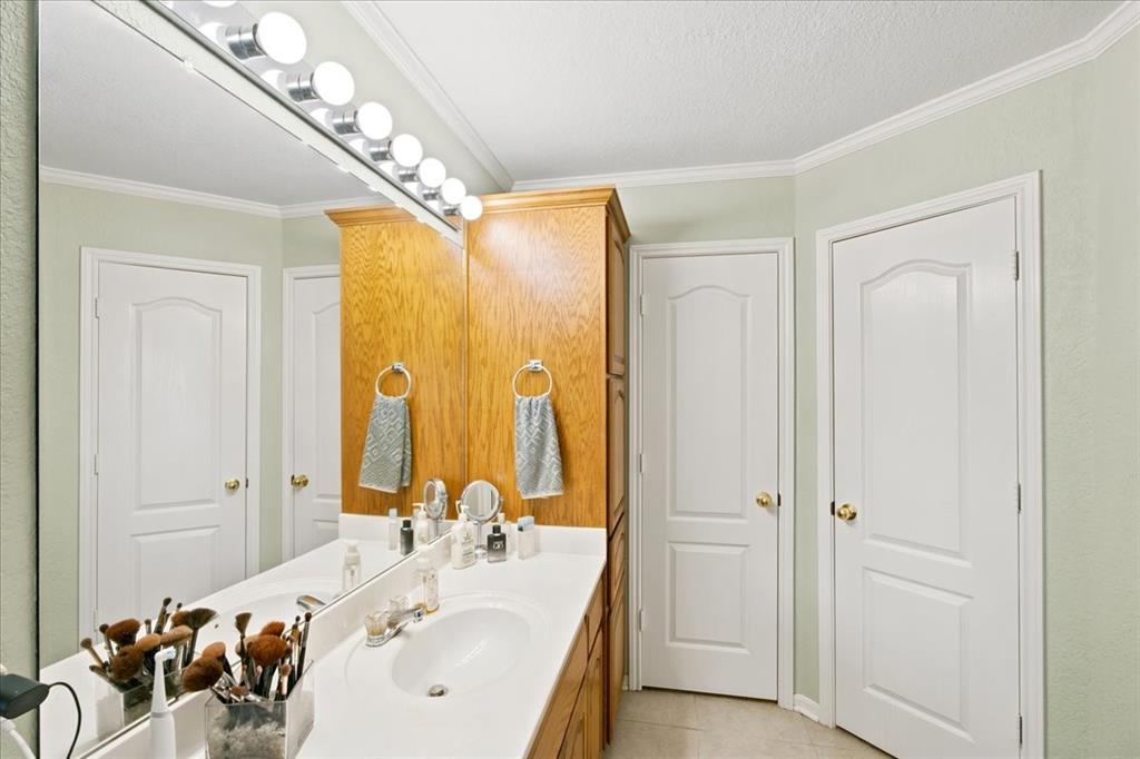 2951 Fm 936 Property Photo 22