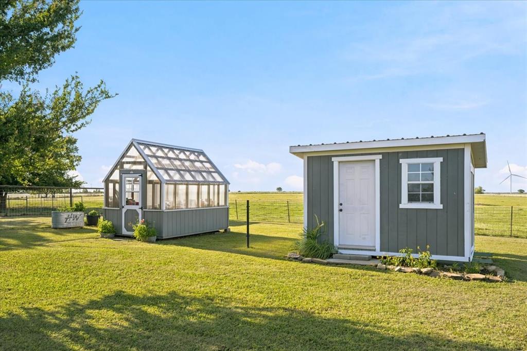 2951 Fm 936 Property Photo 31