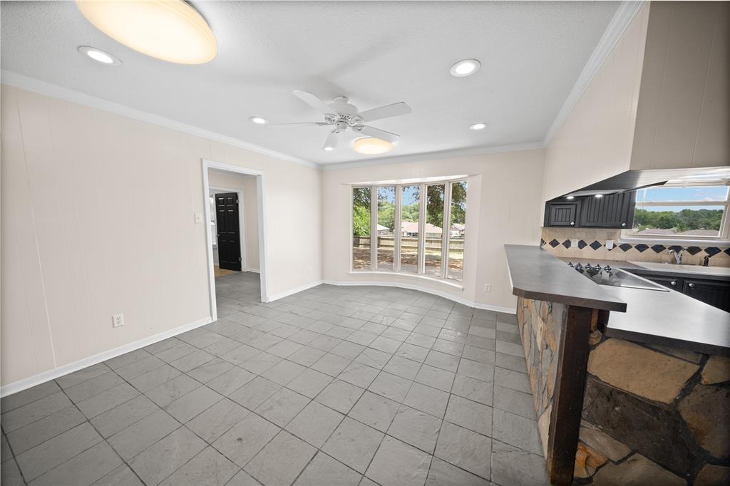 11654 Fm 2868 Property Photo 11