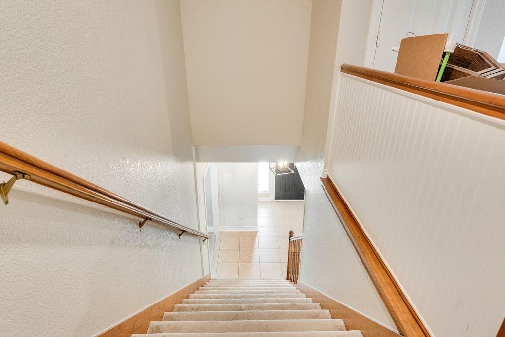 912 Summer Hill Lane Property Photo 15