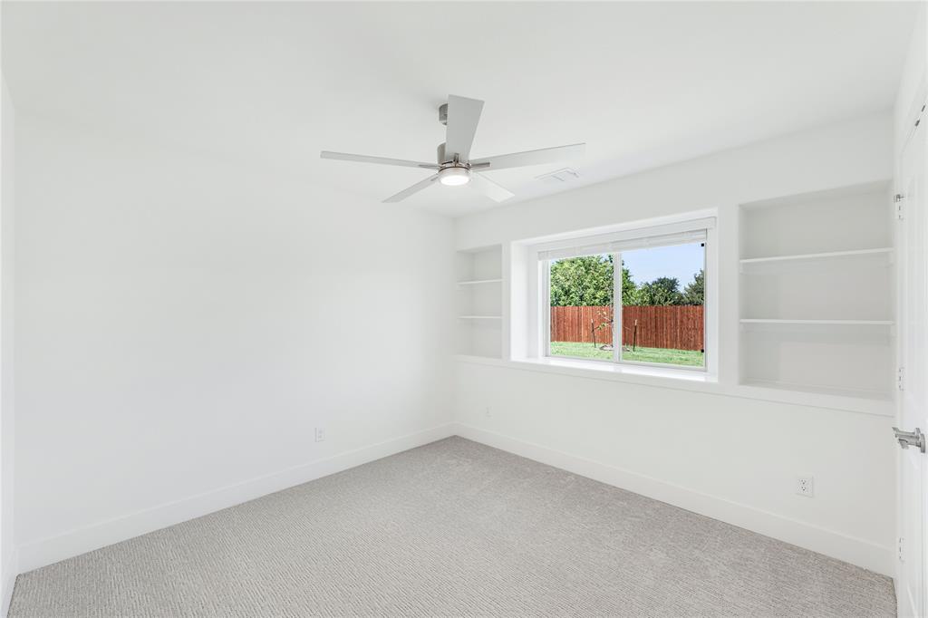 569 Red Maple Road Property Photo 21