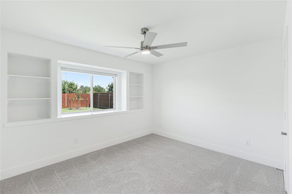 569 Red Maple Road Property Photo 22
