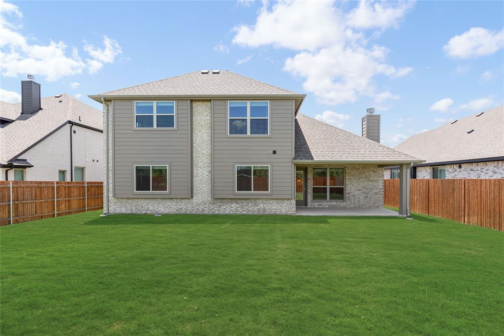 569 Red Maple Road Property Photo 30