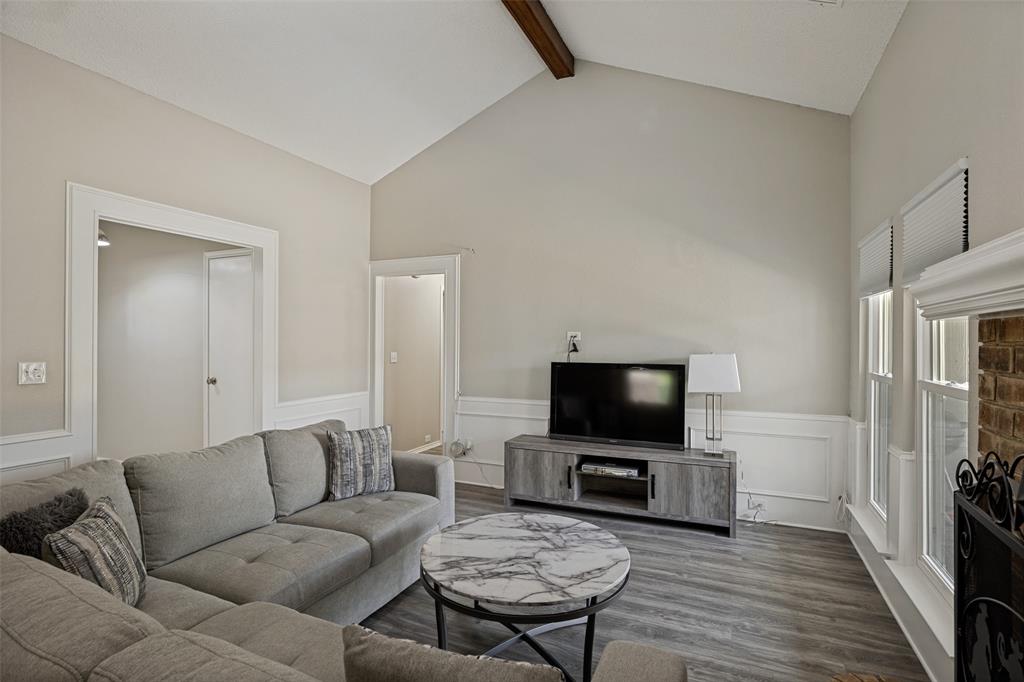 1209 Sandy Creek Drive Property Photo 8