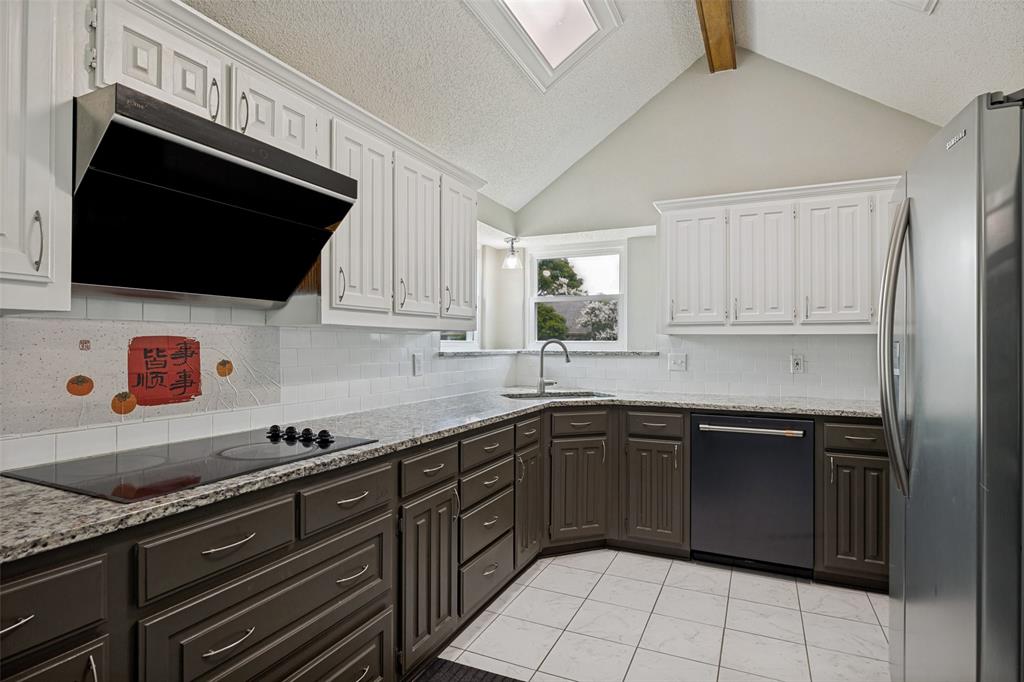 1209 Sandy Creek Drive Property Photo 9