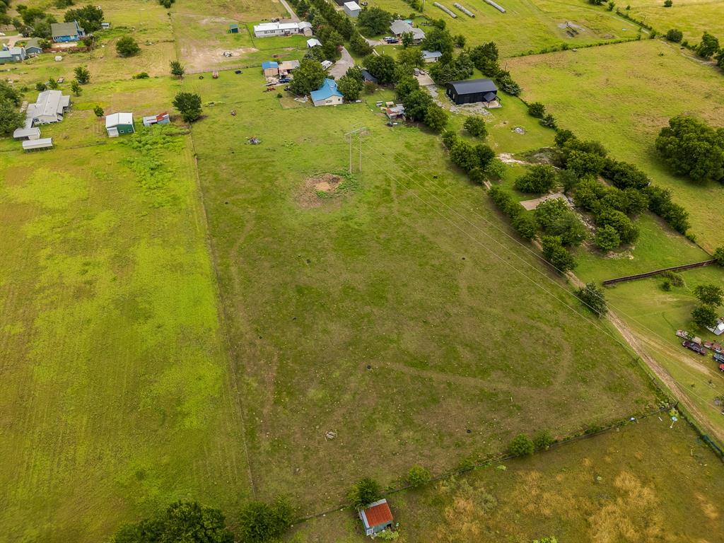 5194 E Fm 455 Property Photo 8