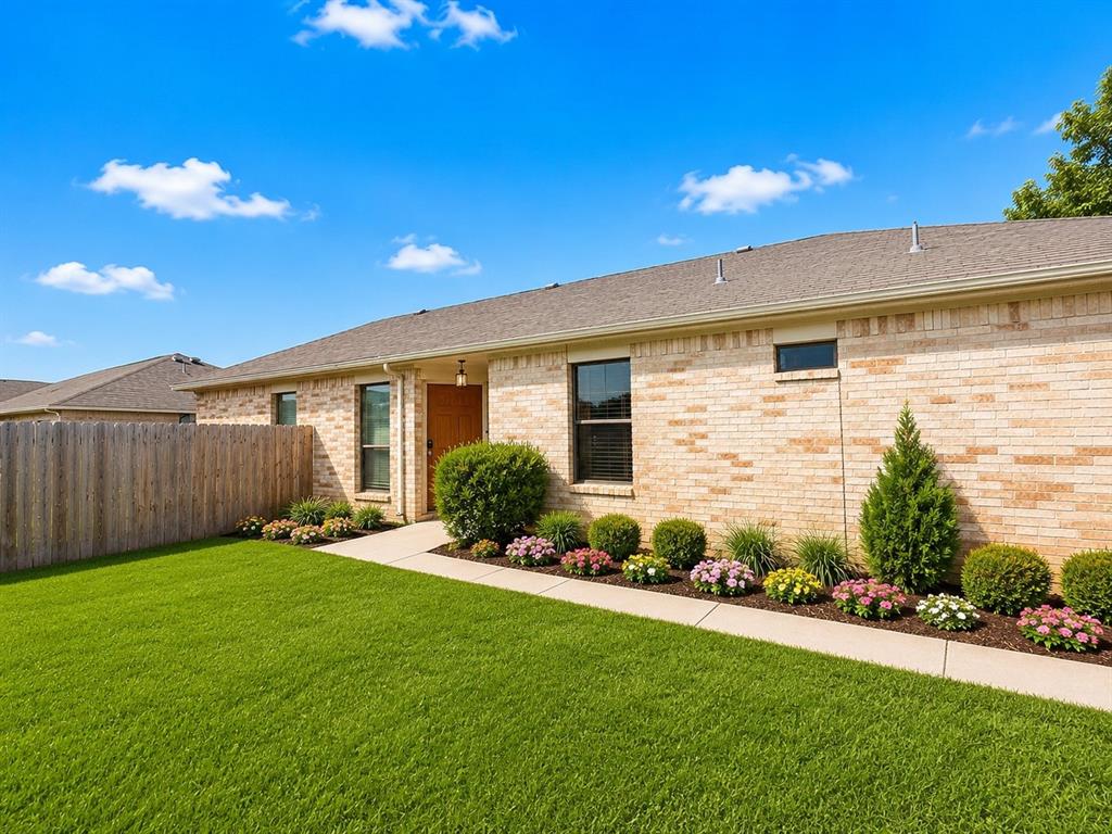 1249 Cottonwood Drive Property Photo 3