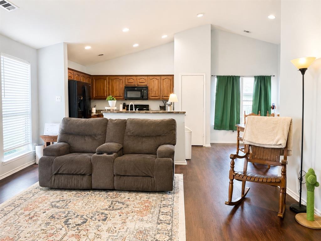 1249 Cottonwood Drive Property Photo 8