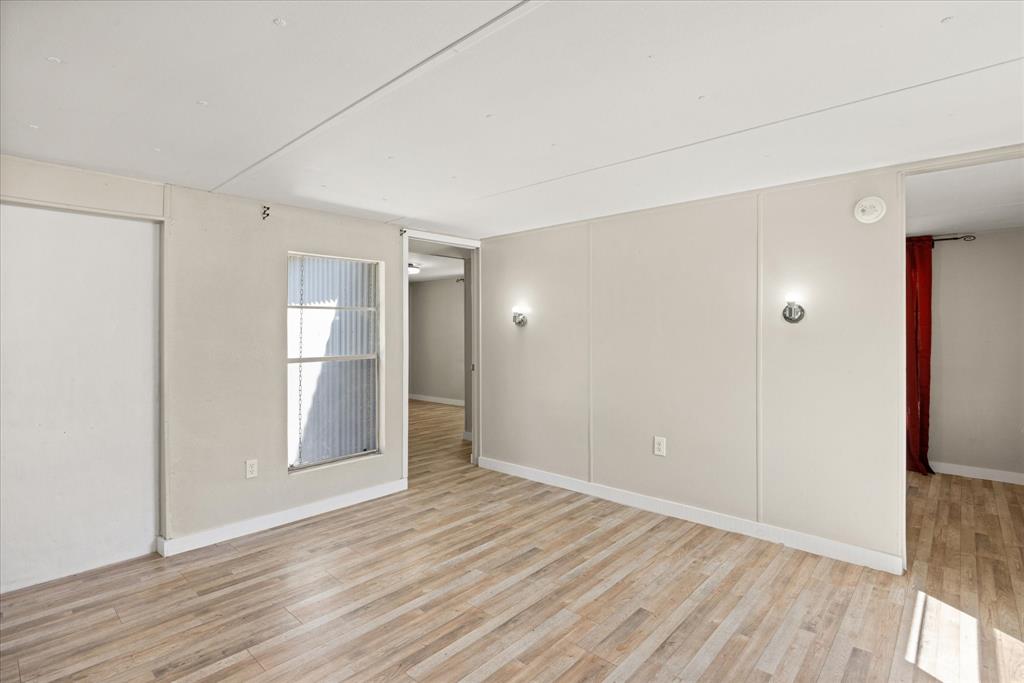 3702 Hartwood Drive Property Photo 6