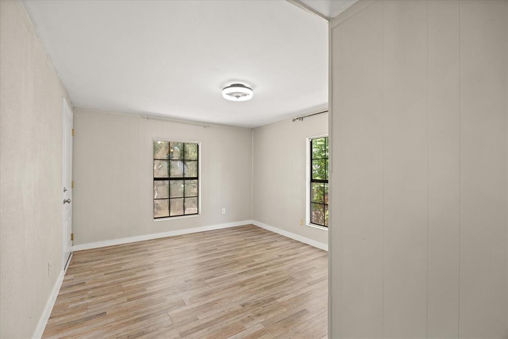 3702 Hartwood Drive Property Photo 18