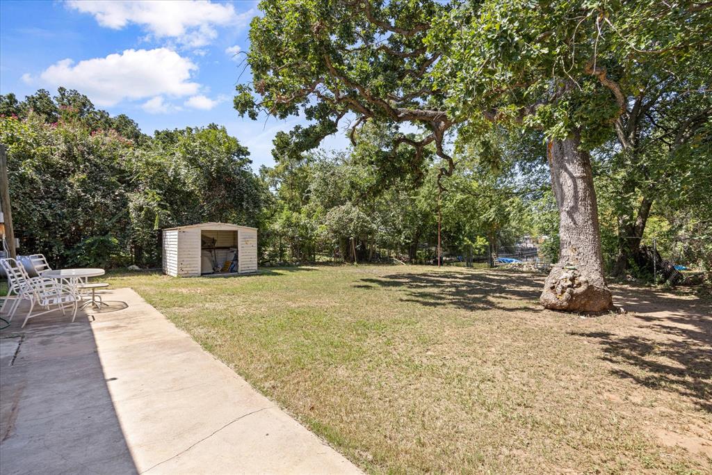 3702 Hartwood Drive Property Photo 21