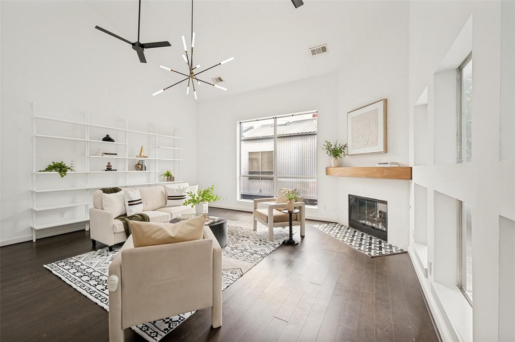 3828 San Jacinto Street Property Photo 1