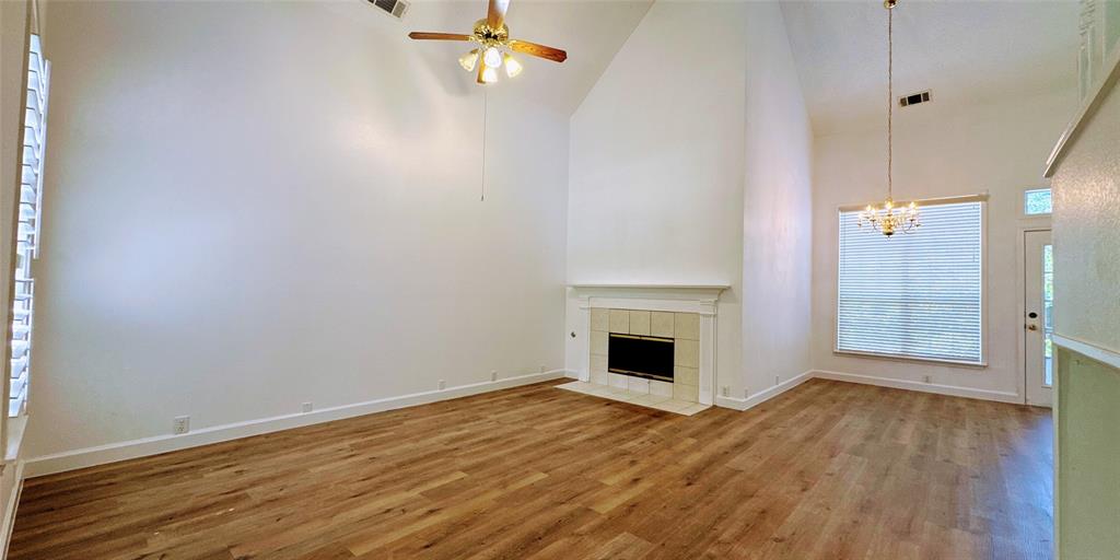 7208 Chateau Drive Property Photo 3