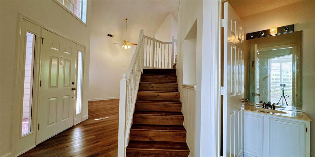 7208 Chateau Drive Property Photo 13