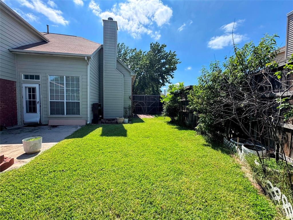 7208 Chateau Drive Property Photo 28