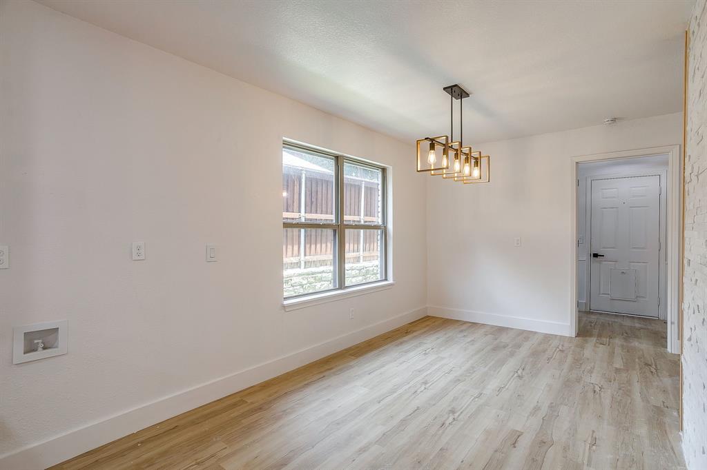 2601 Briarwood Drive Property Photo 12