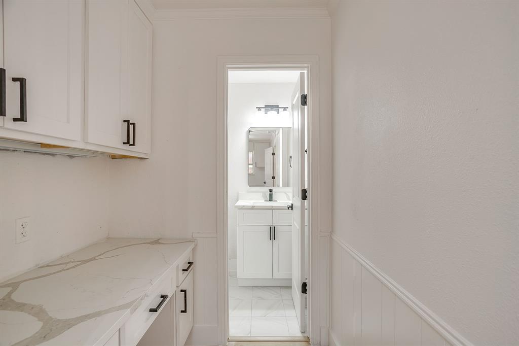 2601 Briarwood Drive Property Photo 24