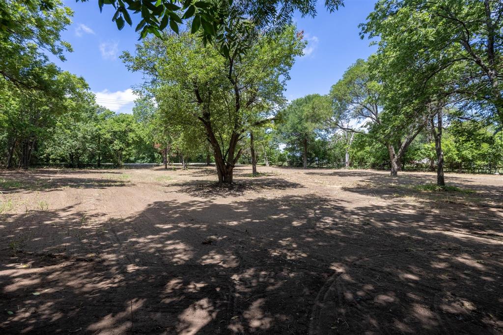 420 County Road 1021 Property Photo 5