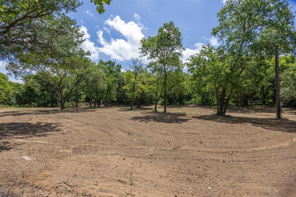 420 County Road 1021 Property Photo 8