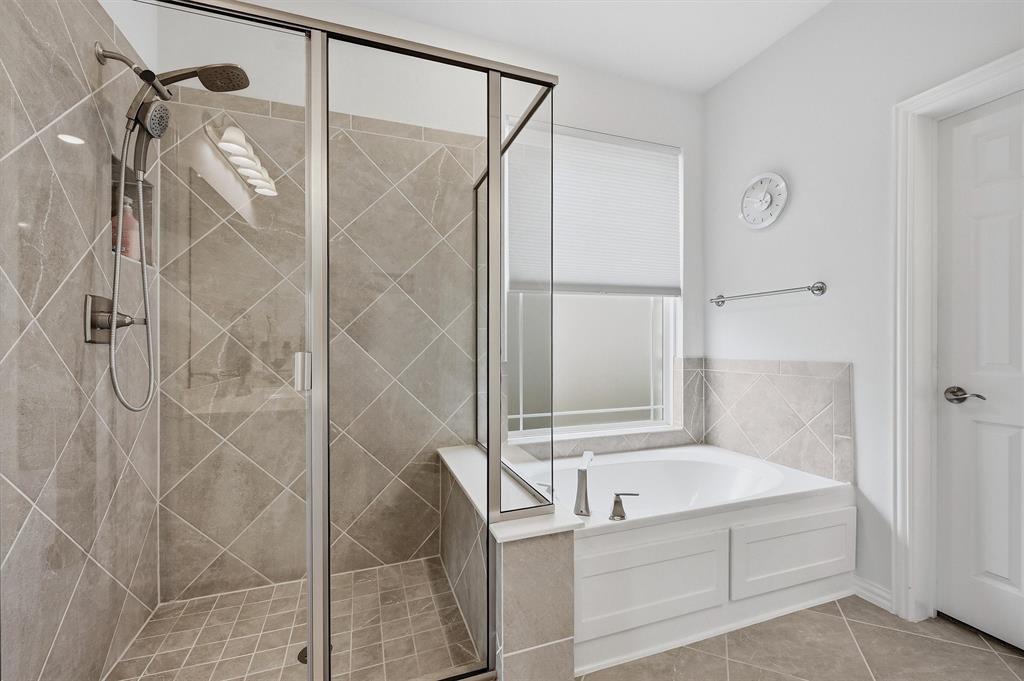 809 Violet Way Property Photo 22