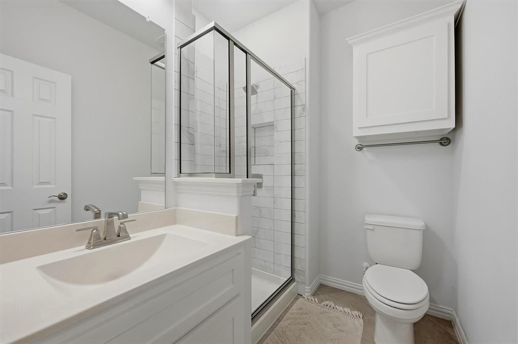 809 Violet Way Property Photo 24