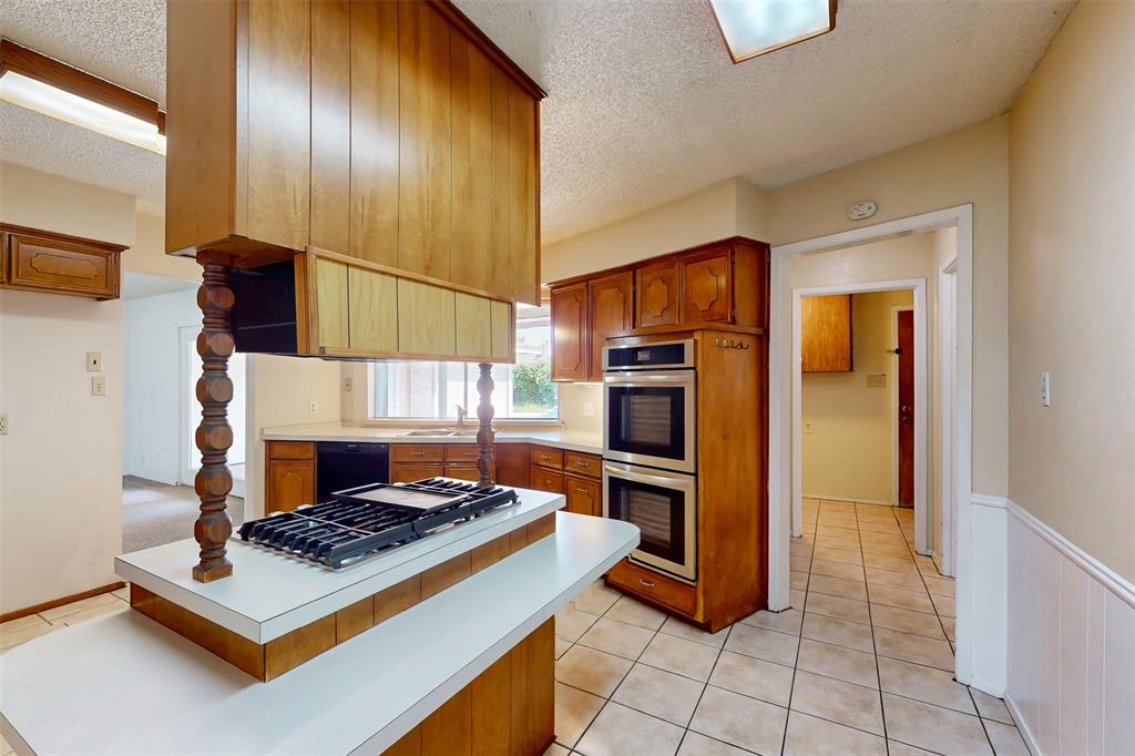 4501 Trowbridge Drive Property Photo 15