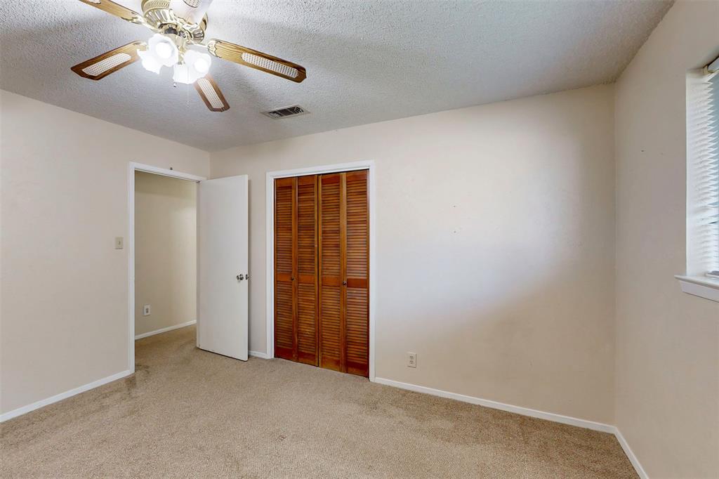 4501 Trowbridge Drive Property Photo 22